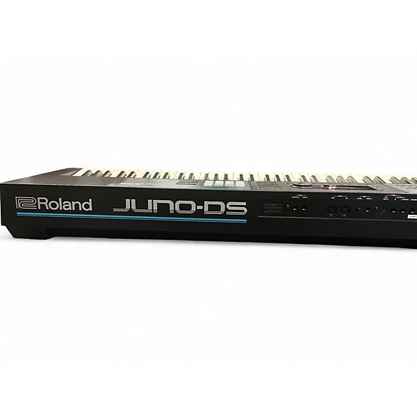 Used Roland juno ds Keyboard Workstation | Guitar Center