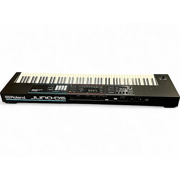 Used Roland JUNO DS88 Keyboard Workstation | Guitar Center