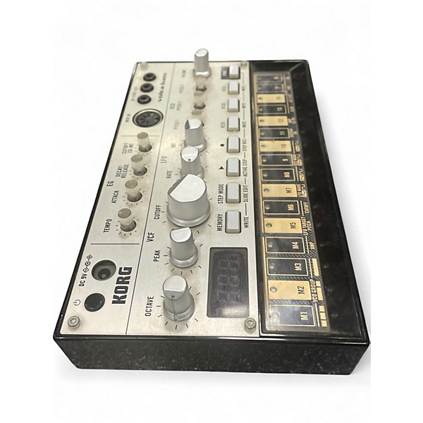Used KORG volca bass Synthesizer