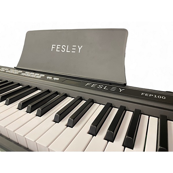 Used Fesley FEP100 Portable Keyboard
