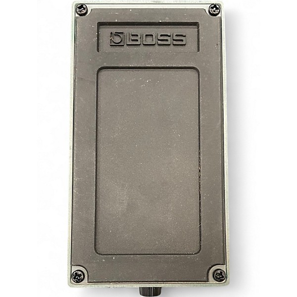 Used BOSS TR2 Tremolo Effect Pedal