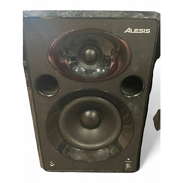 Used Alesis Elevate 5 Powered Monitor