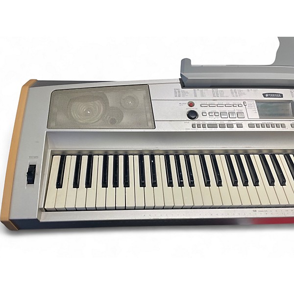 Used Yamaha DGX500 Keyboard Workstation