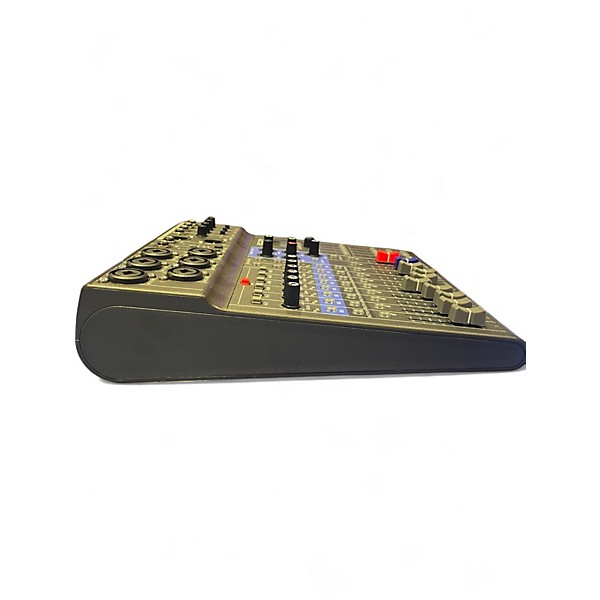 Used Zoom LIVETRAK L-8 Digital Mixer
