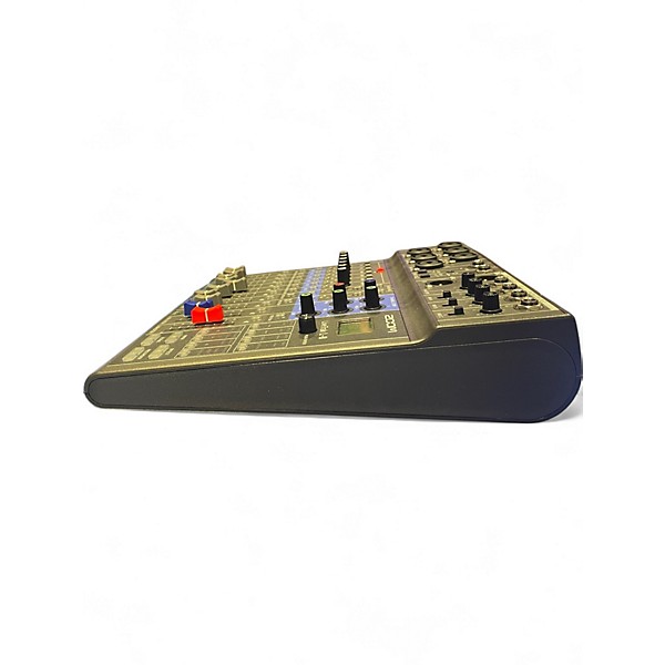 Used Zoom LIVETRAK L-8 Digital Mixer