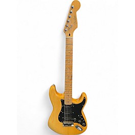Used Fender special edition light ash stratocaster Natural Solid Body Electric Guitar