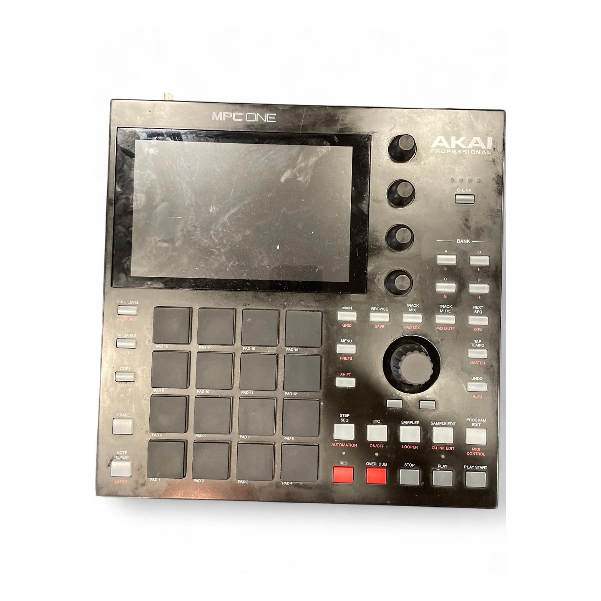 AKAI Professional MPC One　専用機材カバー付き Akai Professional MPC One