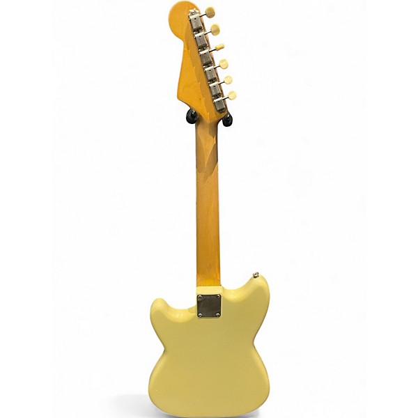 Vintage 1963 Fender Duo Sonic Olympic White Solid Body Electric Guitar