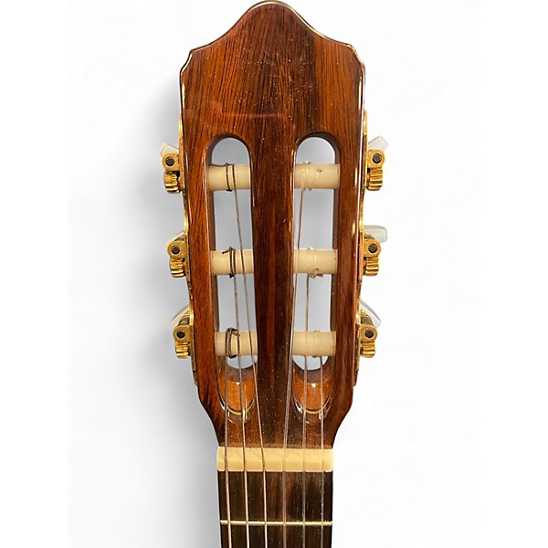 Used New World E580c Natural Classical Acoustic Guitar