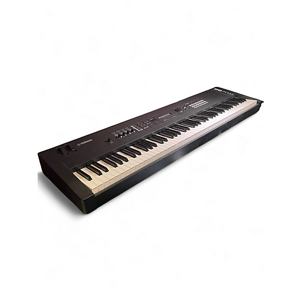 Used Yamaha MX88 Synthesizer