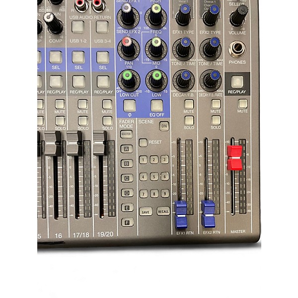 Used Zoom L-20 Unpowered Mixer