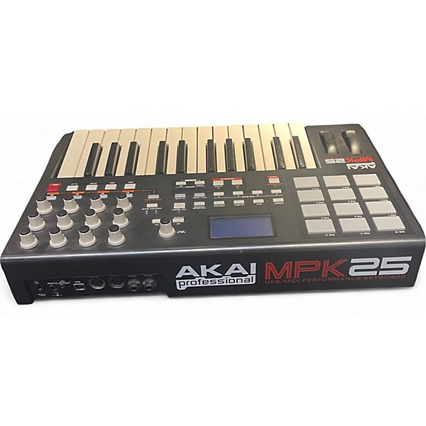 Used Akai Professional MPK25 25 Key MIDI Controller | Guitar