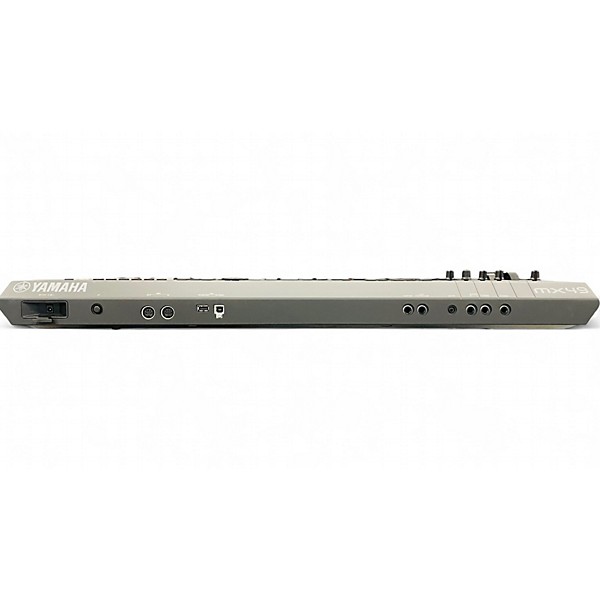 Used Yamaha MX49 49 Key Keyboard Workstation