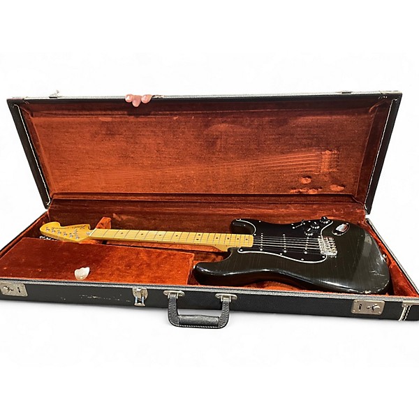 Vintage 1980s Fender 1980'S STRATOCASTER Black Solid Body Electric Guitar