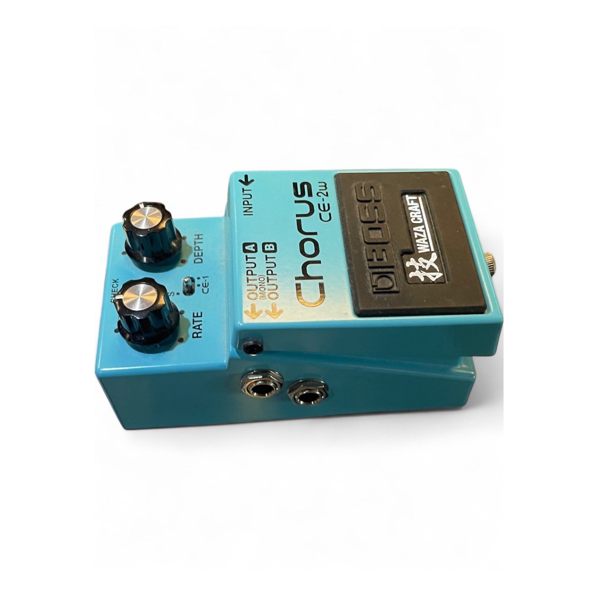 Used BOSS CE2W Waza Craft Chorus Effect Pedal | Guitar Center