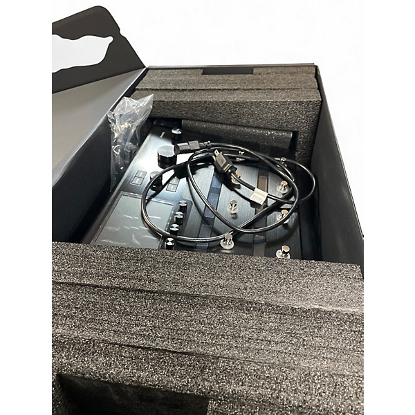 Used Line 6 Helix Effect Processor