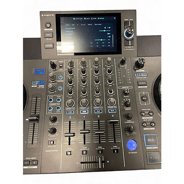 DENON DJ SC LIVE 4 DJコントローラー Denon DJ SC LIVE 4 4-Deck Standalone DJ Controller | Guitar