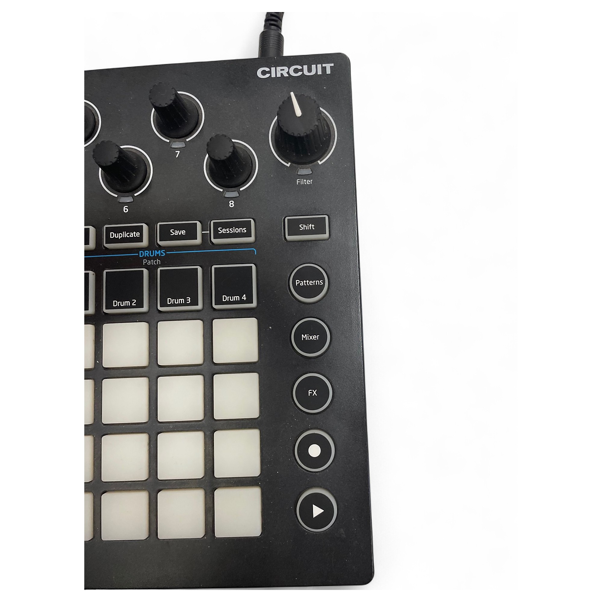 Novation Circuit