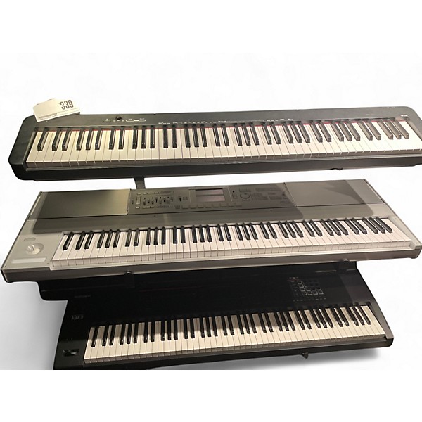 Used KORG M3 88 Key Keyboard Workstation