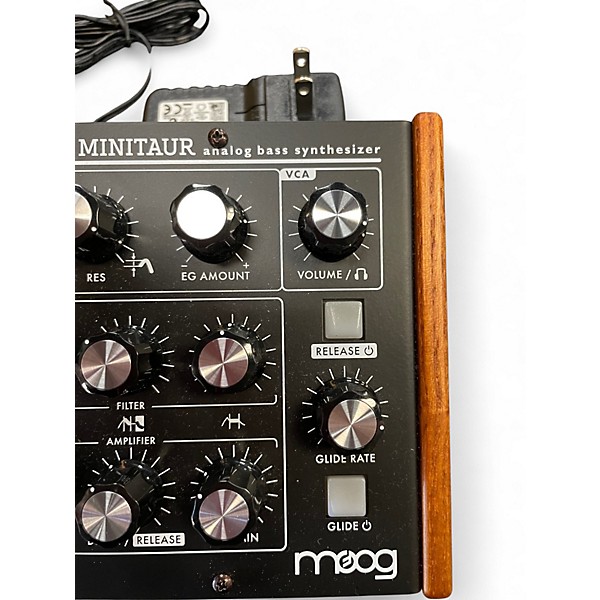 Used Moog MINITAUR | Guitar Center