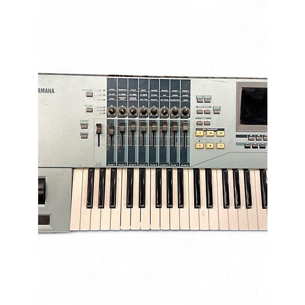 Used Yamaha MOTIF XS7 Stage Piano
