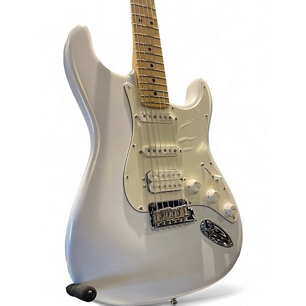 Used Fender  Juanes Luna Stratocaster WHITE Solid Body Electric Guitar