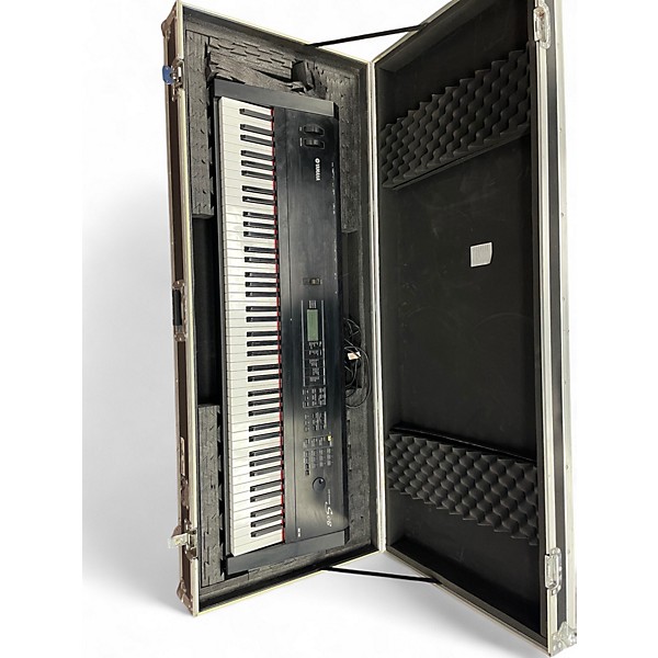 Used Yamaha S08 88 Key Synthesizer