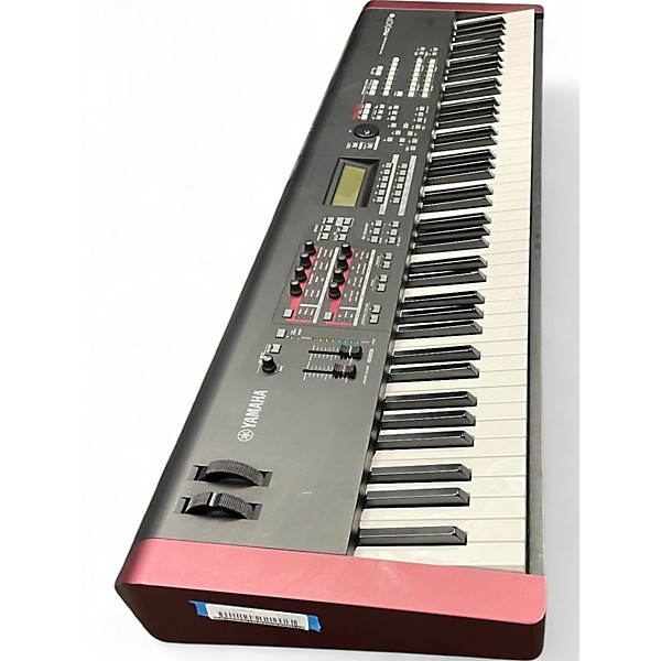 Used Yamaha MOXF8 88 Key Keyboard Workstation