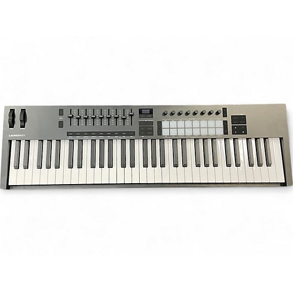 Used Novation Launchkey 61 Key MK4 MIDI Controller | Guitar
