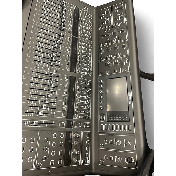 Used Midas m32 Digital Mixer