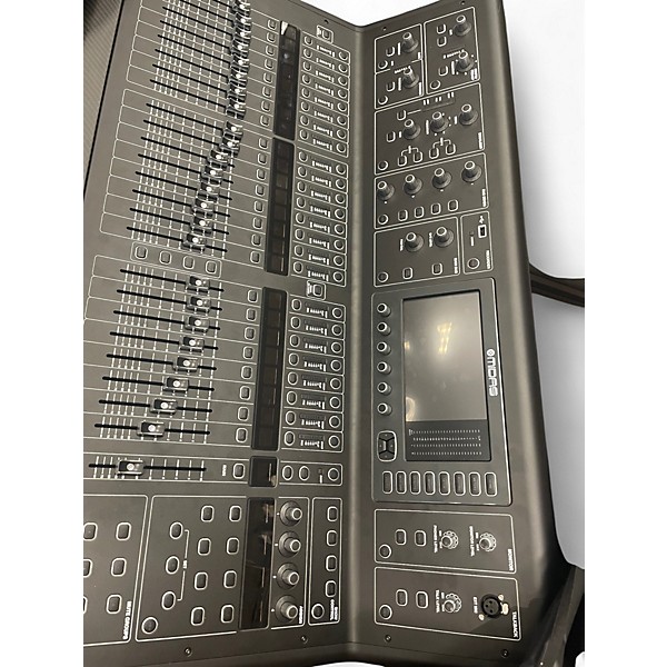 Used Midas m32 Digital Mixer