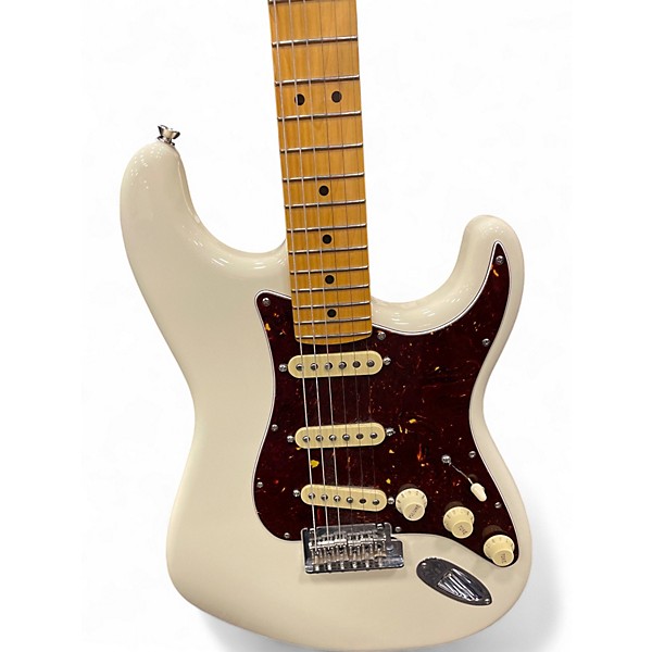 Used Fender American Professional Stratocaster SSS Olympic White Solid Body Electric Guitar