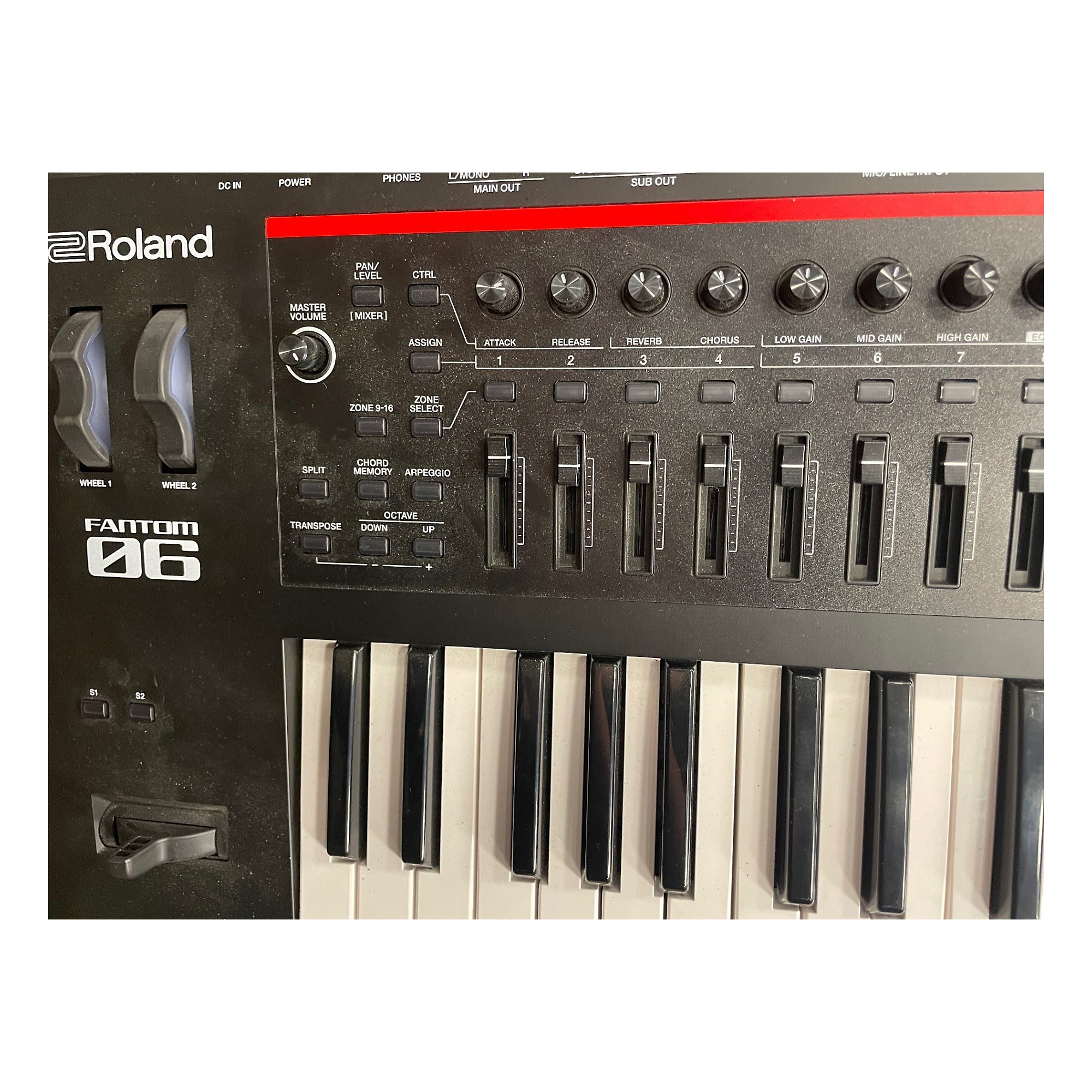 【マリ】Roland FANTOM-06 Roland FANTOM-06 Synthesizer Workstation Keyboard | zZounds