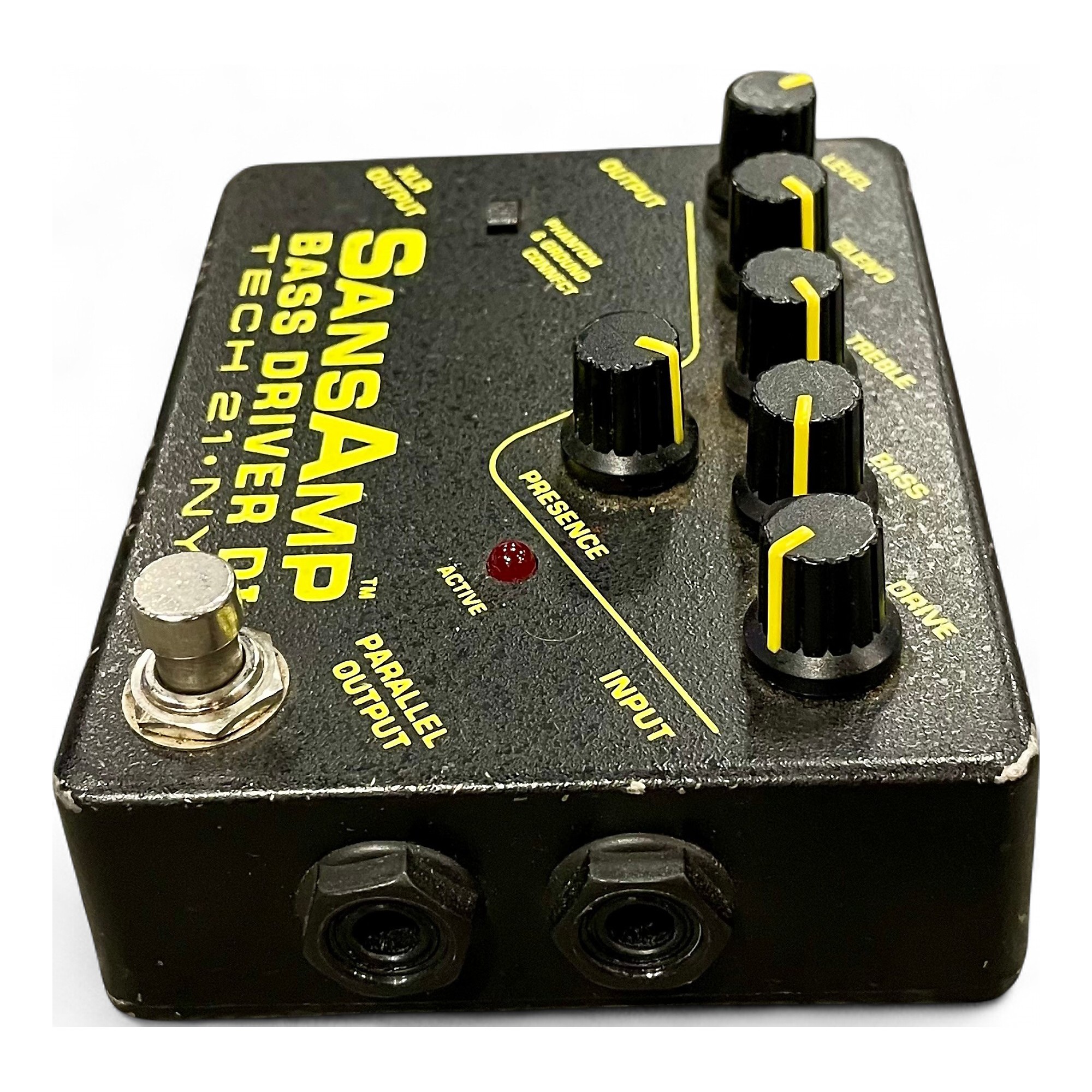 【ジャンク】TECH 21 NYC SANSAMP BASS DRIVER DI Tech 21 NYC Sansamp Programmable Bass Driver DI Pedal