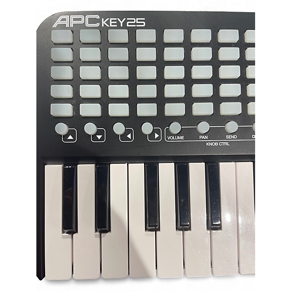 (開封済み未使用)AKAI APC Key 25 MIDIキーボード MIDI Keyboard APC Key 25 With Clip Launching | Akai Pro