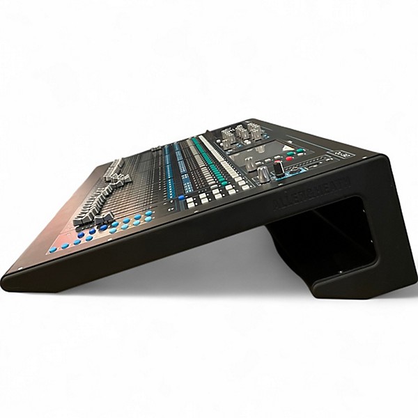 Used 2020s Allen & Heath QU32 Digital Mixer