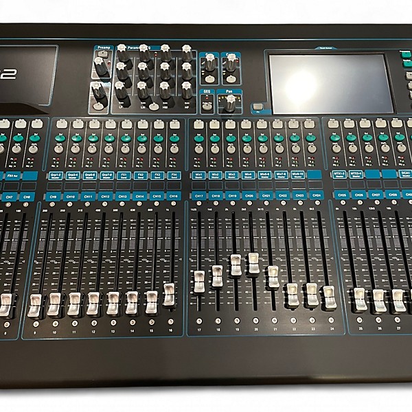 Used 2020s Allen & Heath QU32 Digital Mixer