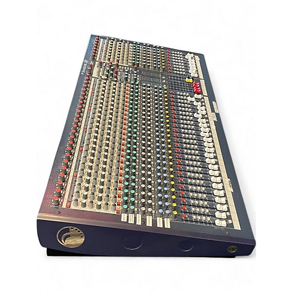 Used Soundcraft LX7II 32-channel Unpowered Mixer