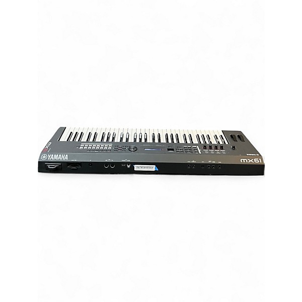 Used Yamaha MX61 61 Key Keyboard Workstation