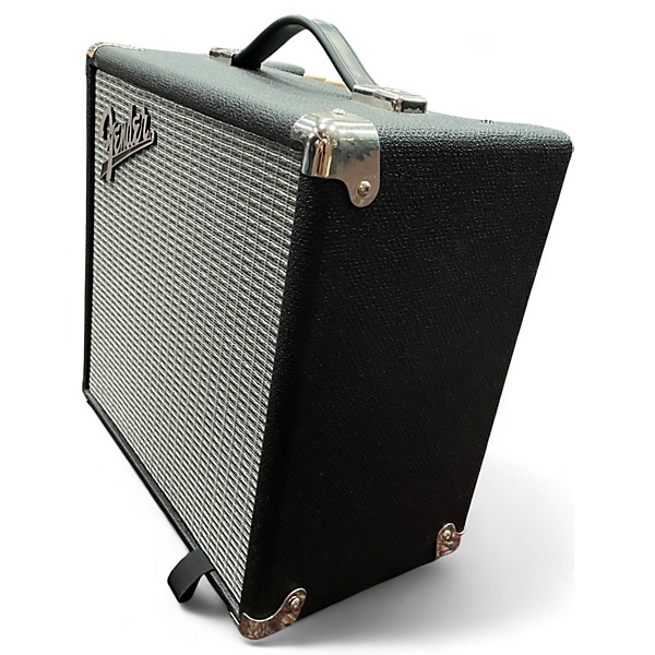 Fender Rumble 15 アンプ Fender Rumble 15 1x8 15W Bass Combo Amp | Guitar Center