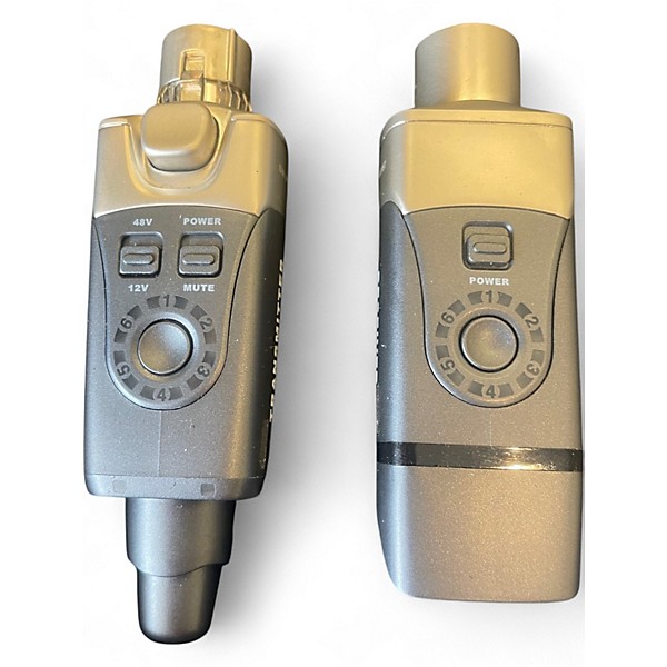 Used Xvive U3 Handheld Wireless System