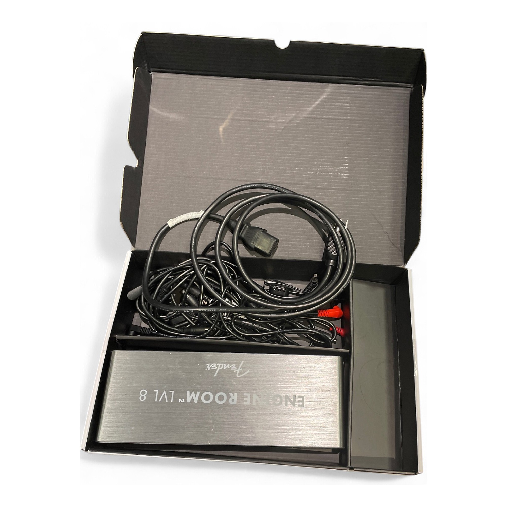 Used Fender ENGINE ROOM LVL 8 Power Conditioner | Guitar Center
