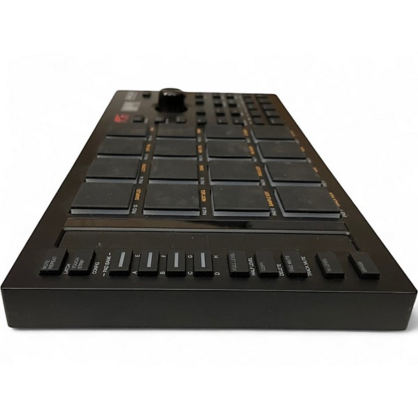 AKAI MPC STUDIO 黒 BLACK DTM DAW サンプラー MPC Studio Black Pad Controller for MPC DAW | Akai Pro