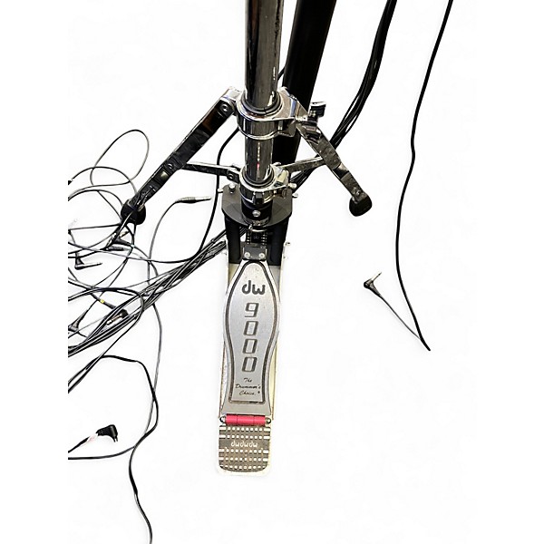 Used DW 9000 Series Single Single Bass Drum Pedal