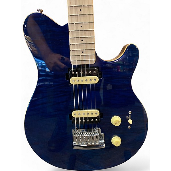 【美品】Sterling by MUSIC MAN S.U.B AX3-TBL Used Sterling by Music Man Sub AX3 Axis Trans Blue Solid