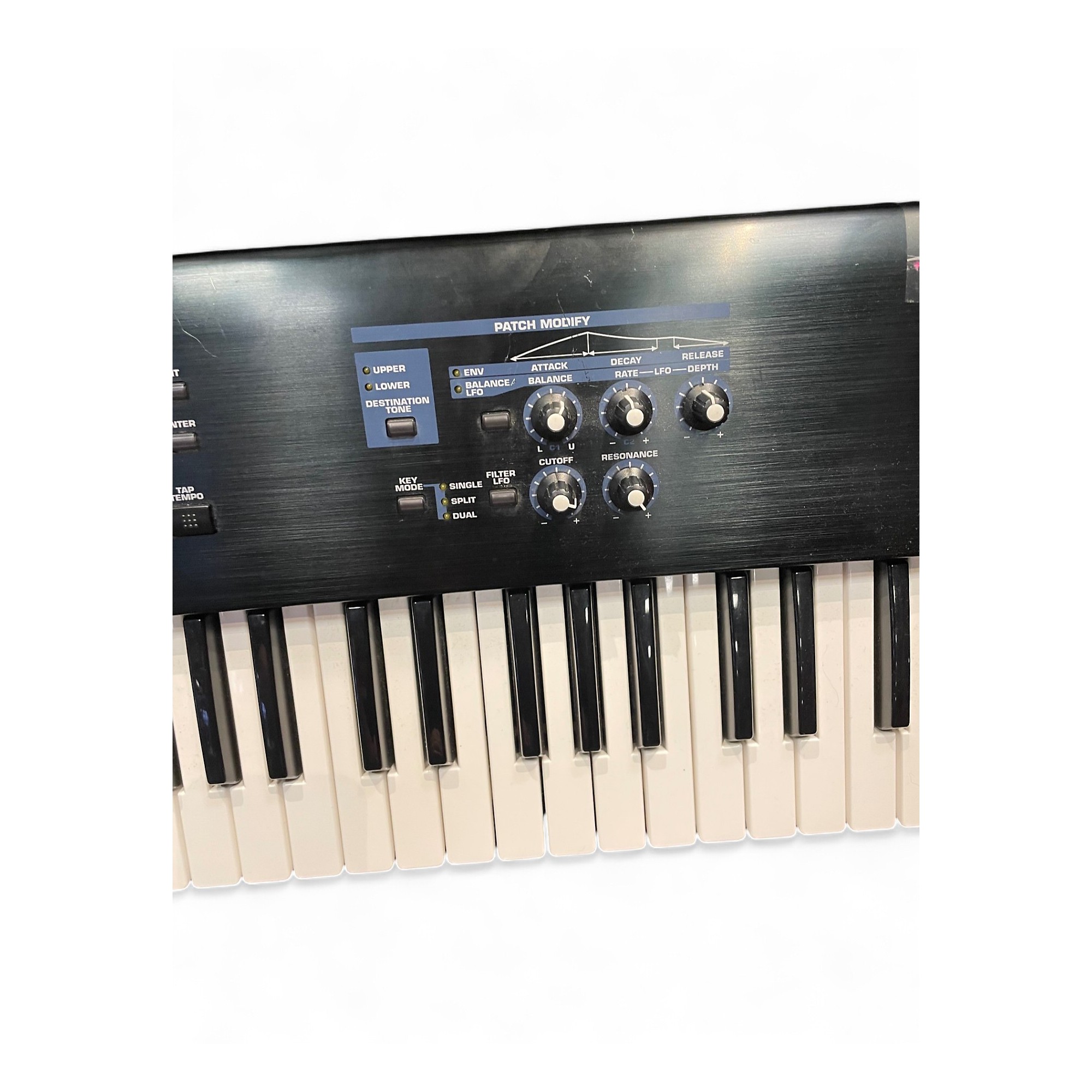 ジャンク Roland JUNO-D Limited edition Roland JUNO-D 61 limited edition Keyboard Synthesizer from