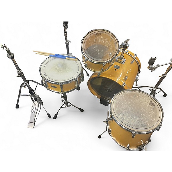 Used Yamaha 7 Piece stage custom 4 piece birch  Birch Drum Kit