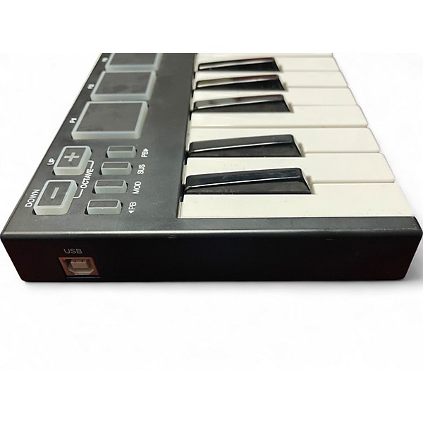 Used Alesis VMini MIDI Controller