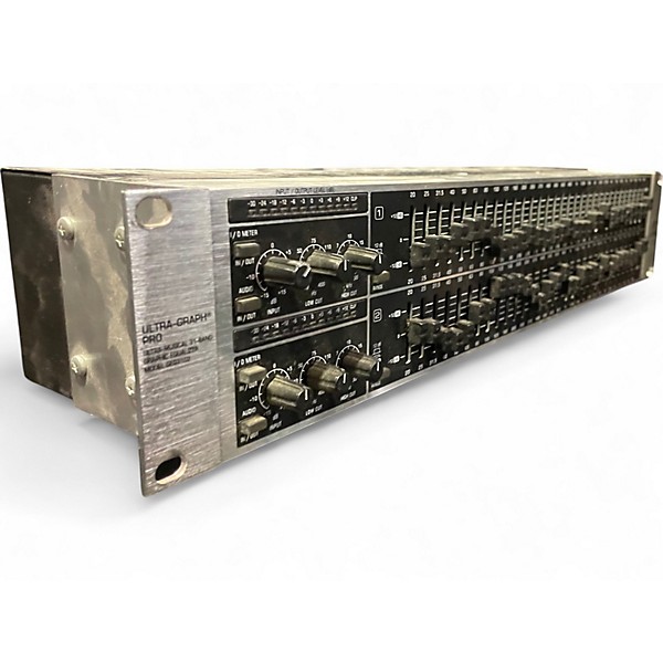 Used Behringer GEQ3102 Equalizer