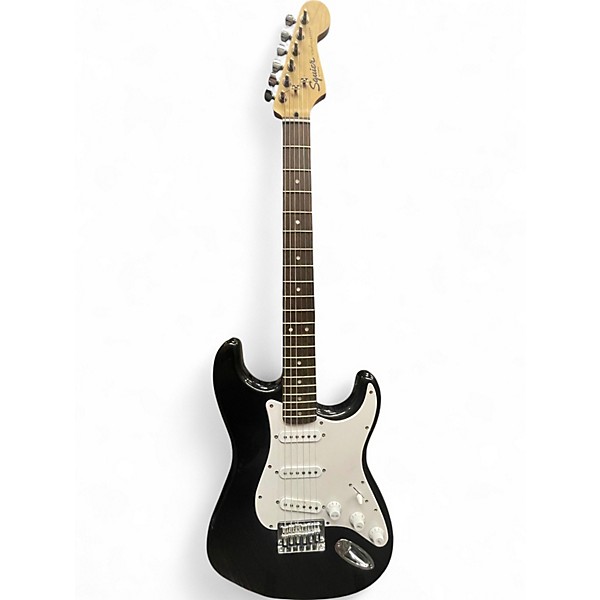 ギター Squier by Fender Affinity STRAT Blackie Amazon.com: Squier by Fender Affinity Series Stratocaster